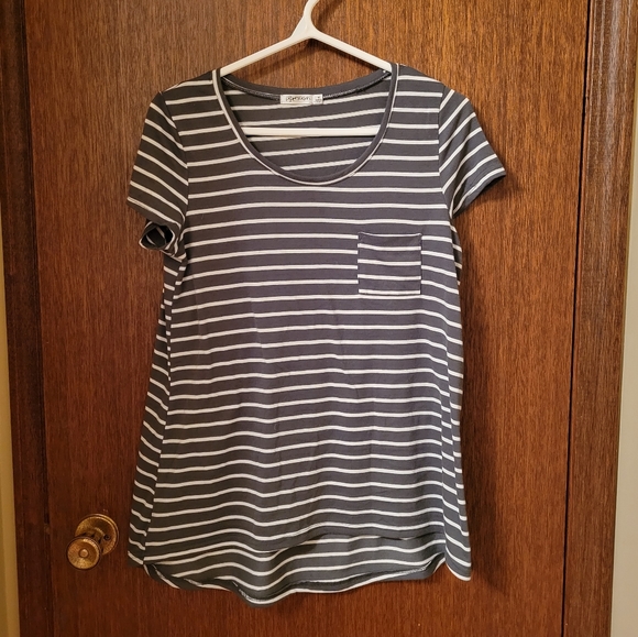 Soft striped tshirt - Picture 1 of 5
